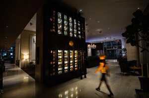 Shangri-La Hotel Toronto lobby and champagne wall