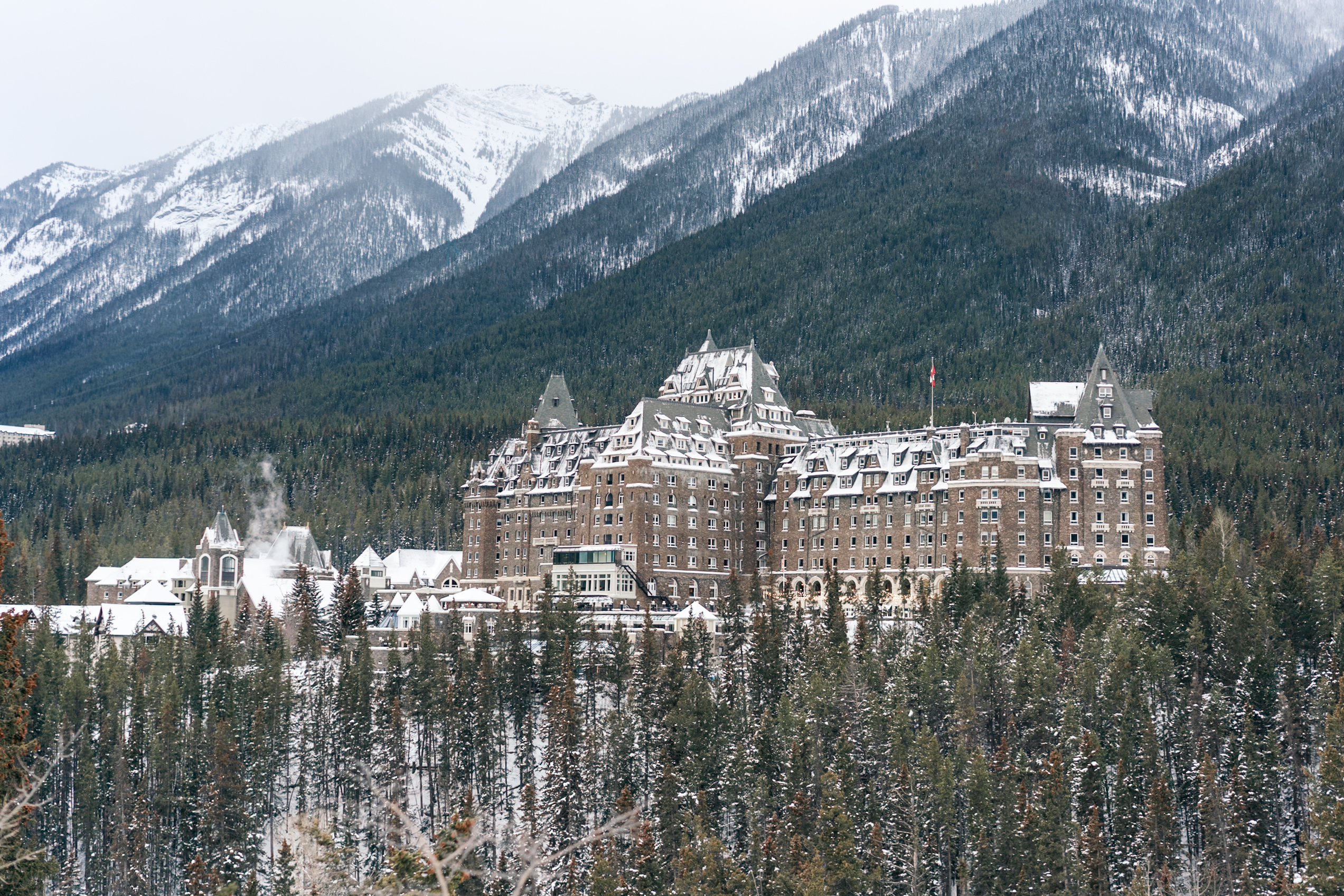20251220-joeewong-canmore-00502